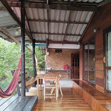Ban Raw Homestay Ko Kut Bagian luar foto